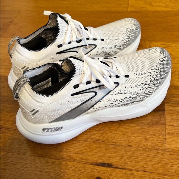 Brooks Shoes - Glycerin StealthFit 21